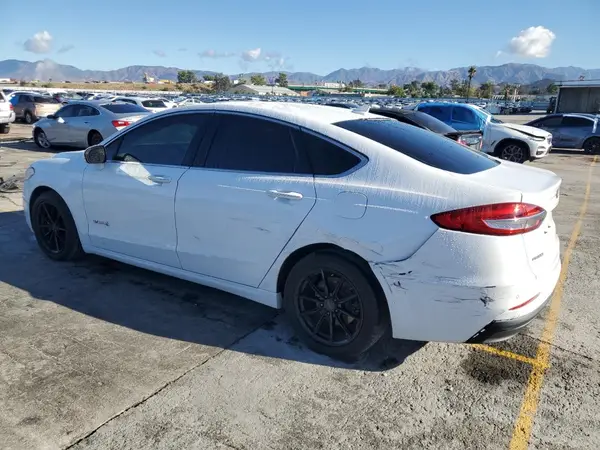 3FA6P0MU5KR181012 2019 FORD FUSION - Image 2