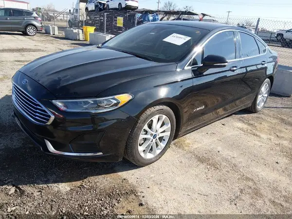 3FA6P0MU5KR210153 2019 FORD FUSION - Image 2