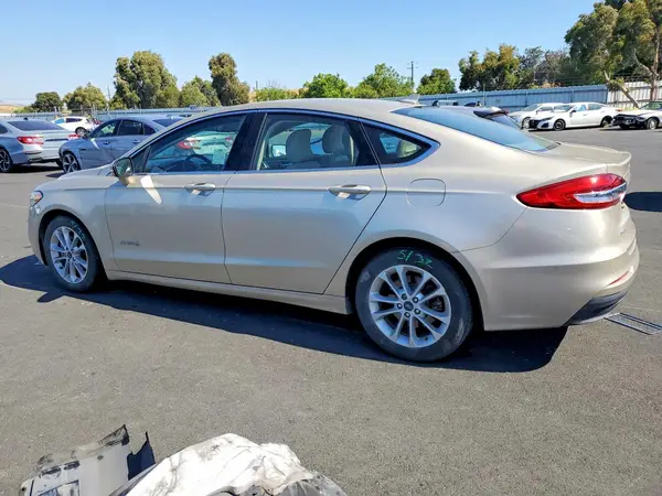 3FA6P0MU5KR255853 2019 FORD FUSION - Image 2