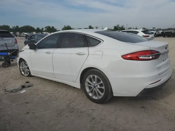 3FA6P0MU6KR117397 2019 FORD FUSION - Image 2