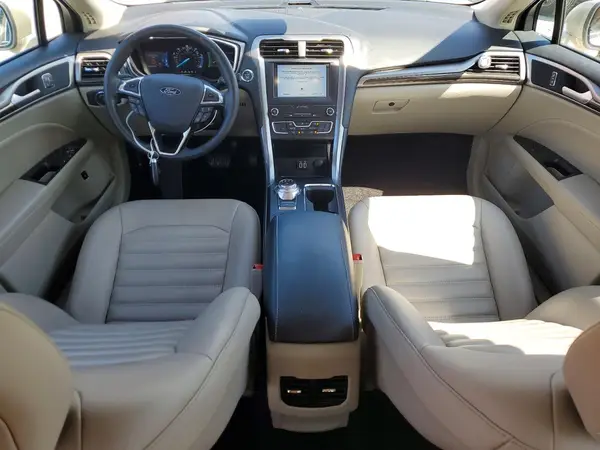3FA6P0MU6KR123684 2019 FORD FUSION - Image 8