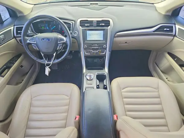 3FA6P0MU6KR137357 2019 FORD FUSION - Image 8