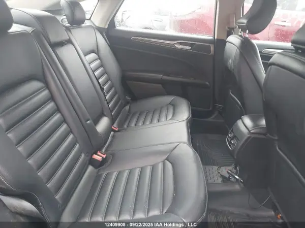 3FA6P0MU6KR156393 2019 FORD FUSION - Image 8
