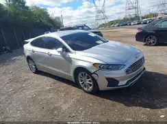 3FA6P0MU6KR165403 2019 FORD FUSION