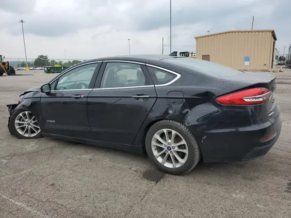 3FA6P0MU6KR180676 2019 FORD FUSION - Image 2