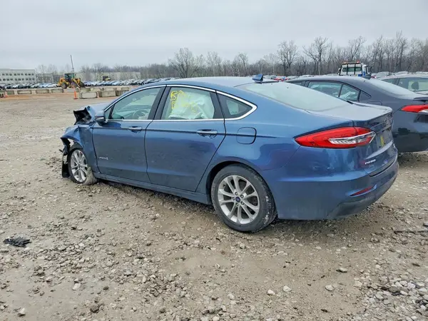 3FA6P0MU6KR185733 2019 FORD FUSION - Image 2