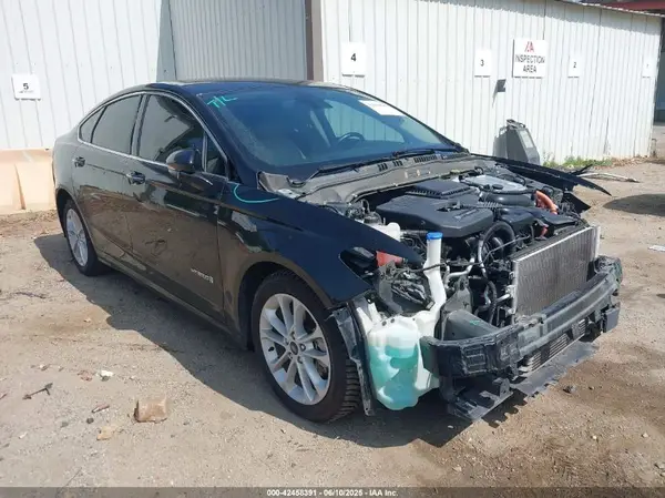 3FA6P0MU6KR239919 2019 FORD FUSION - Image 1