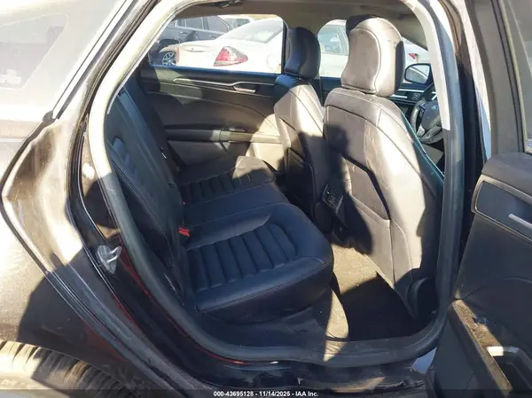 3FA6P0MU6KR262360 2019 FORD FUSION - Image 8
