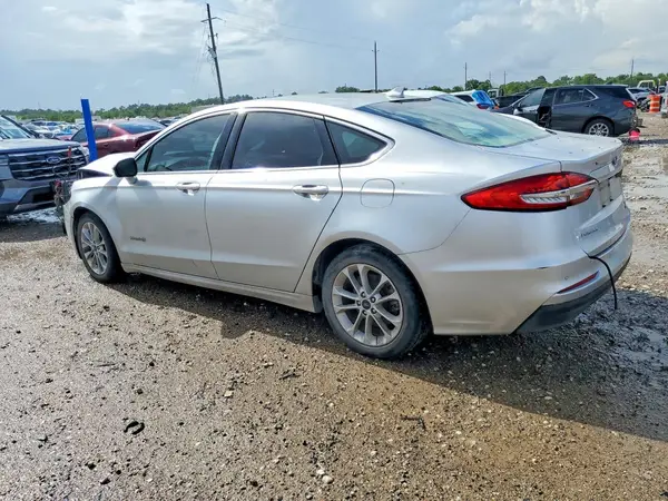 3FA6P0MU6KR262598 2019 FORD FUSION - Image 2