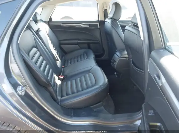 3FA6P0MU6LR129938 2020 FORD FUSION - Image 8