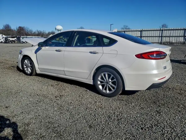 3FA6P0MU6LR257080 2020 FORD FUSION - Image 2