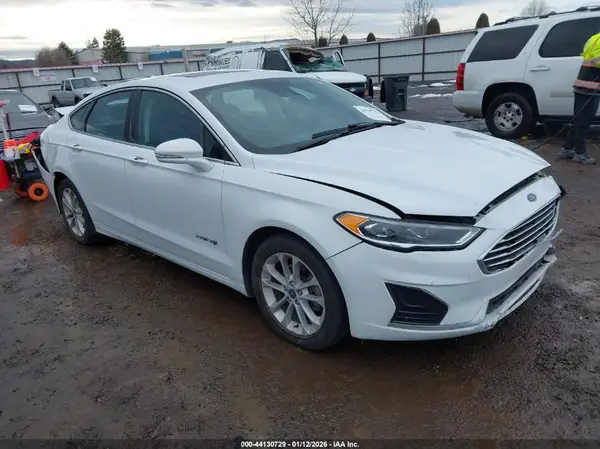 3FA6P0MU7KR109227 2019 FORD FUSION - Image 1