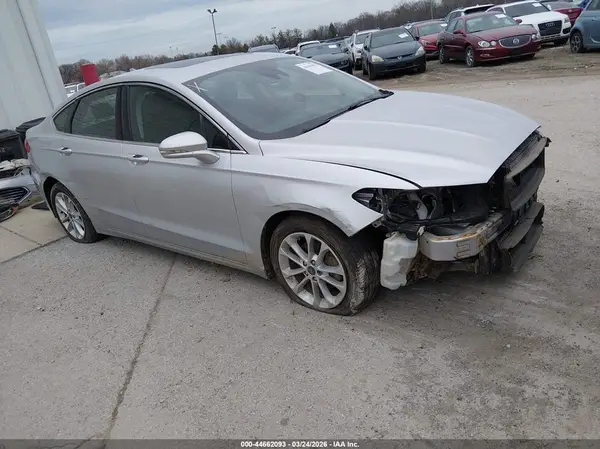 3FA6P0MU7KR130711 2019 FORD FUSION - Image 1