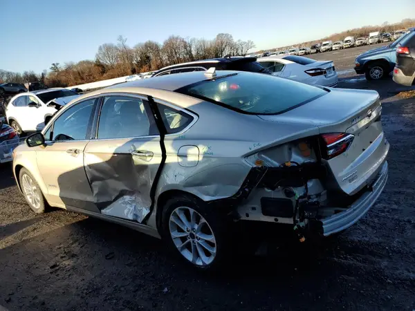 3FA6P0MU7KR136590 2019 FORD FUSION - Image 2