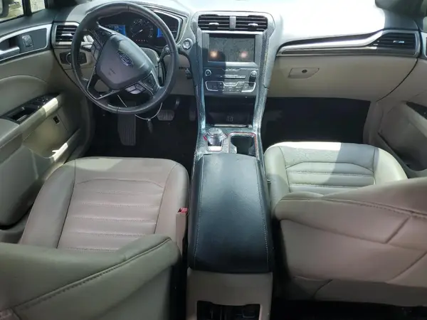 3FA6P0MU7KR137240 2019 FORD FUSION - Image 8