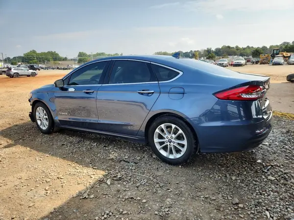 3FA6P0MU7KR137268 2019 FORD FUSION - Image 2