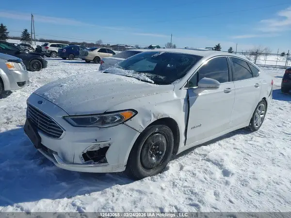 3FA6P0MU7KR155303 2019 FORD FUSION - Image 2
