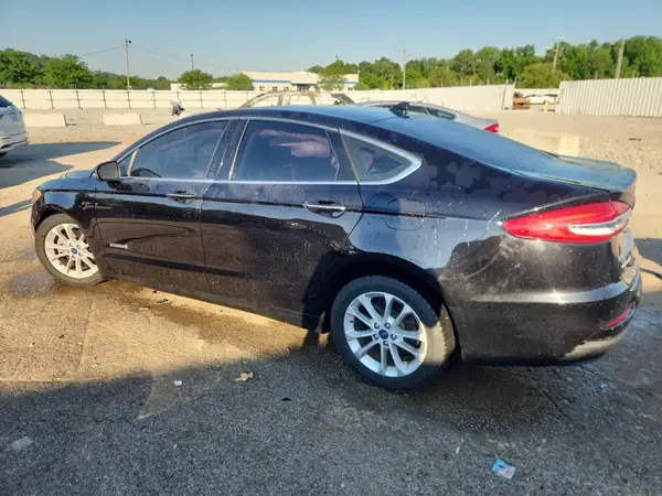 3FA6P0MU7KR256146 2019 FORD FUSION - Image 2