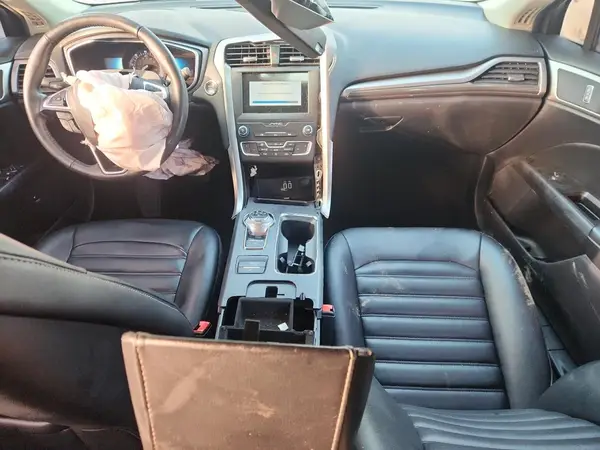 3FA6P0MU7KR256146 2019 FORD FUSION - Image 8