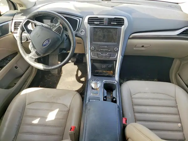 3FA6P0MU7KR265607 2019 FORD FUSION - Image 8