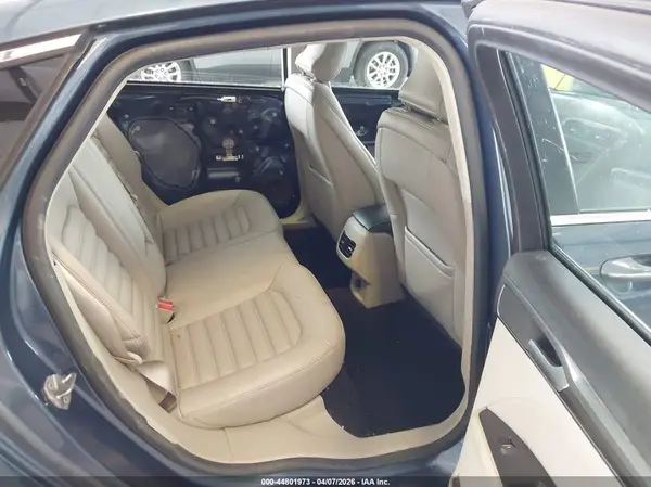 3FA6P0MU7KR273285 2019 FORD FUSION - Image 8