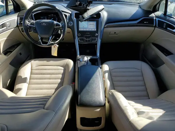 3FA6P0MU7KR273870 2019 FORD FUSION - Image 8