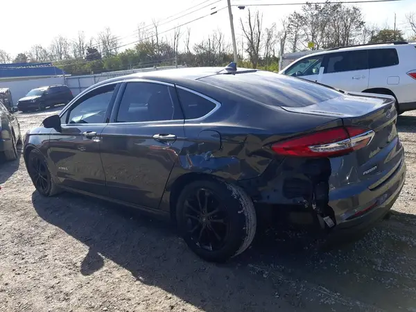 3FA6P0MU7KR282214 2019 FORD FUSION - Image 2