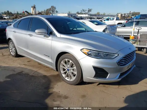 3FA6P0MU8KR148778 2019 FORD FUSION - Image 1
