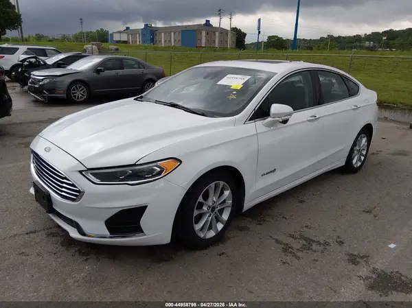 3FA6P0MU8KR155147 2019 FORD FUSION - Image 2