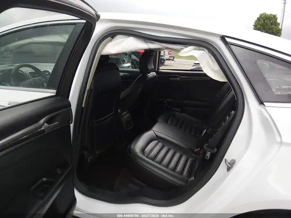 3FA6P0MU8KR155147 2019 FORD FUSION - Image 8