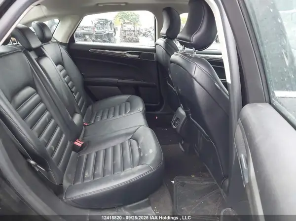 3FA6P0MU8KR156380 2019 FORD FUSION - Image 8
