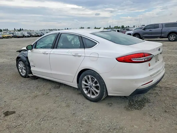 3FA6P0MU8KR157514 2019 FORD FUSION - Image 2