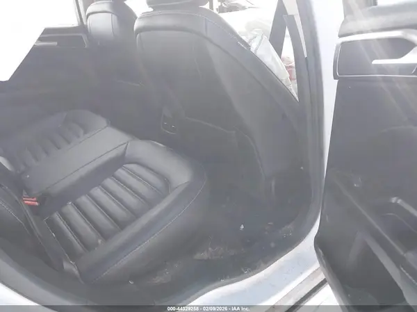 3FA6P0MU8KR169209 2019 FORD FUSION - Image 8