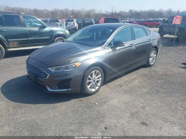 3FA6P0MU8KR194868 2019 FORD FUSION - Image 2