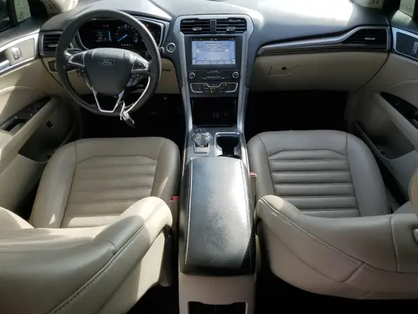 3FA6P0MU8KR201561 2019 FORD FUSION - Image 8