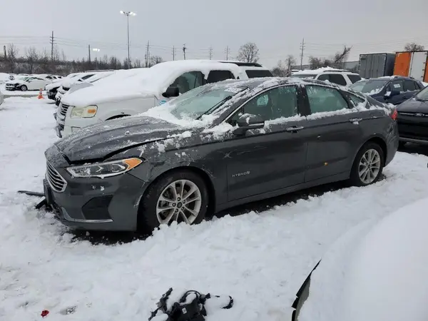 3FA6P0MU8KR212379 2019 FORD FUSION - Image 1