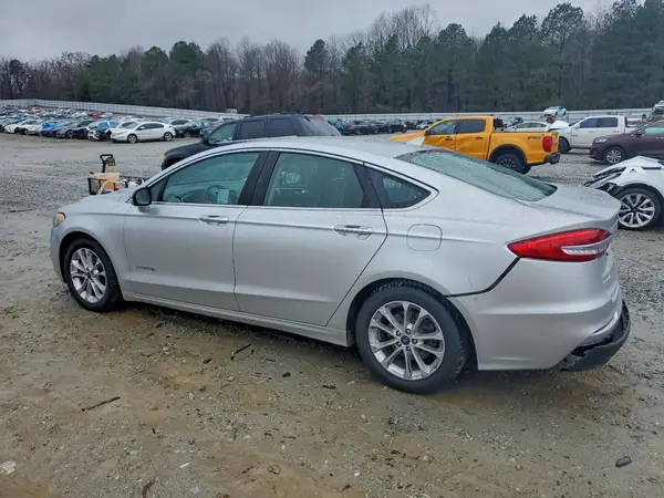 3FA6P0MU8KR239923 2019 FORD FUSION - Image 2