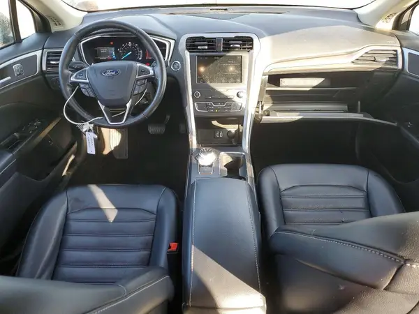 3FA6P0MU8KR259105 2019 FORD FUSION - Image 8