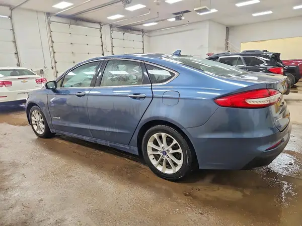 3FA6P0MU8KR260190 2019 FORD FUSION - Image 2