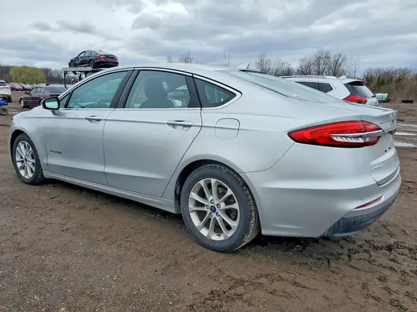 3FA6P0MU8KR260965 2019 FORD FUSION - Image 2