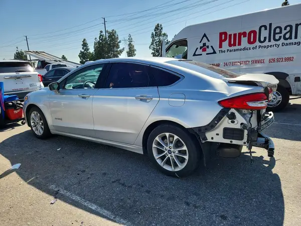 3FA6P0MU8KR265678 2019 FORD FUSION - Image 2