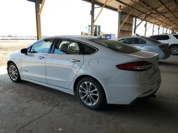 3FA6P0MU8KR272758 2019 FORD FUSION - Image 2