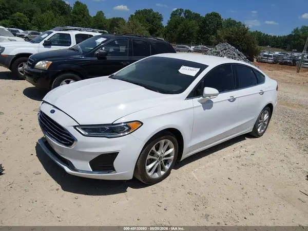 3FA6P0MU8LR237025 2020 FORD FUSION - Image 2