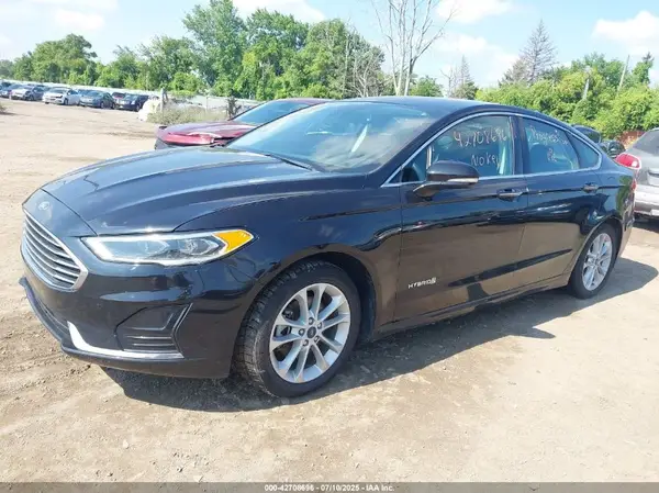 3FA6P0MU9KR108127 2019 FORD FUSION - Image 2