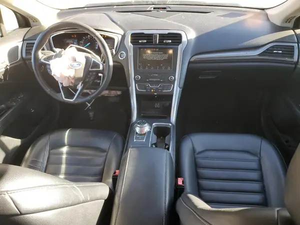3FA6P0MU9KR110069 2019 FORD FUSION - Image 8