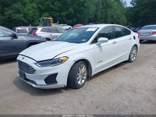 3FA6P0MU9KR113067 2019 FORD FUSION - Image 2