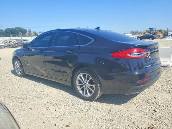 3FA6P0MU9KR134792 2019 FORD FUSION - Image 2
