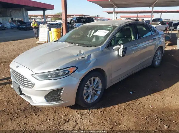 3FA6P0MU9KR135568 2019 FORD FUSION - Image 2