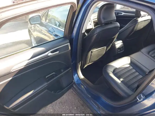 3FA6P0MUXKR117824 2019 FORD FUSION - Image 8