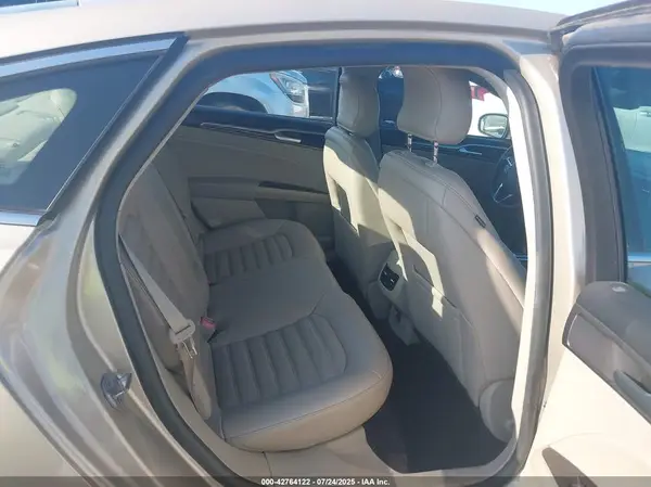 3FA6P0MUXKR136938 2019 FORD FUSION - Image 8